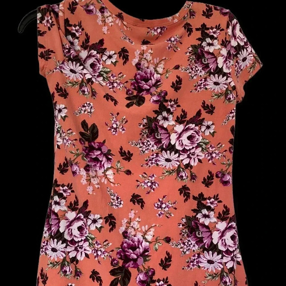 NWOT Joe Boxer Short Sleeve Women's T-Shirt High/Keyhole Neck Size Small - Picture 2 of 7